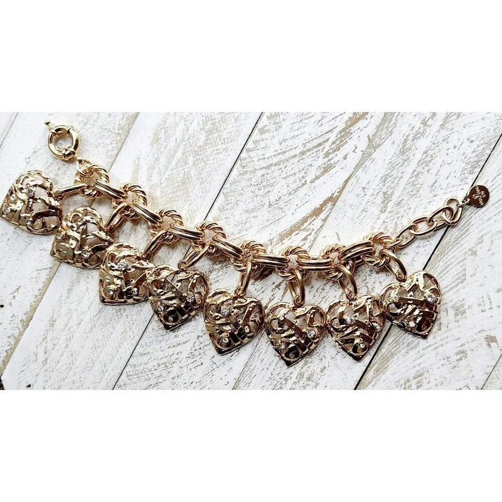 Graziano Heart Dangle Gold Tone Charm Bracelet - Picture 4 of 6